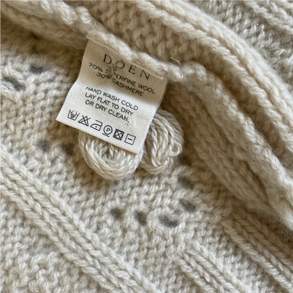 EUC Doen Cashmere Beacon Cardigan in Cream. Size XS. - Picture 6 of 8